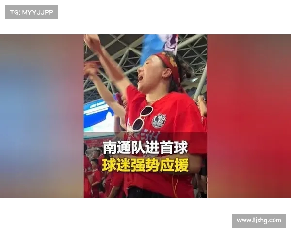 网球赛事激情四溢 球迷应援如何点燃赛场氛围与运动员斗志 网球赛事激情四溢 球迷应援如何点燃赛场氛围与运动员斗志